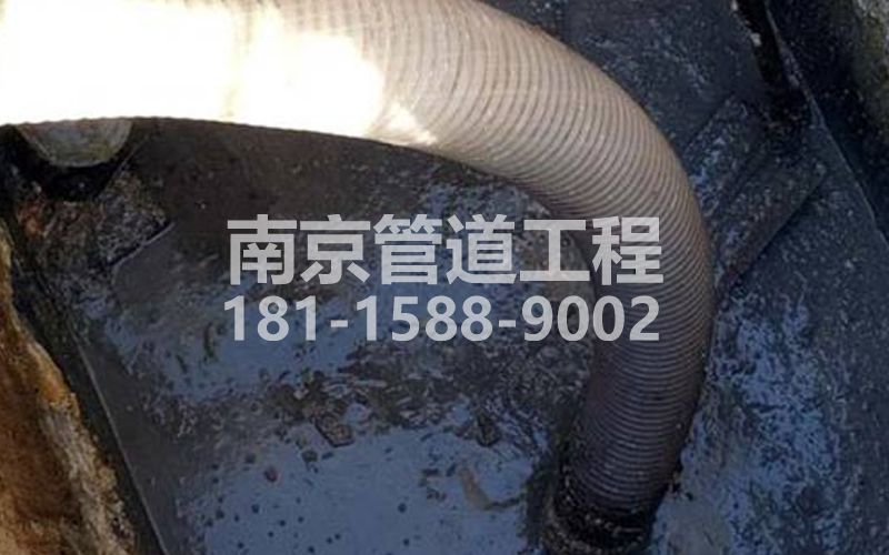 213百子亭抽粪